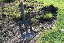 Hakken en schoffels  width=