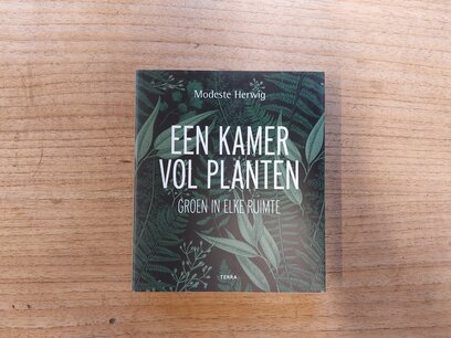 Book ‘A room full of plants’ Book ‘A room full of plants’